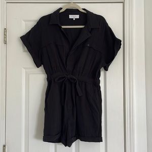 L’Academie Kaisi Romper in Black Size Small